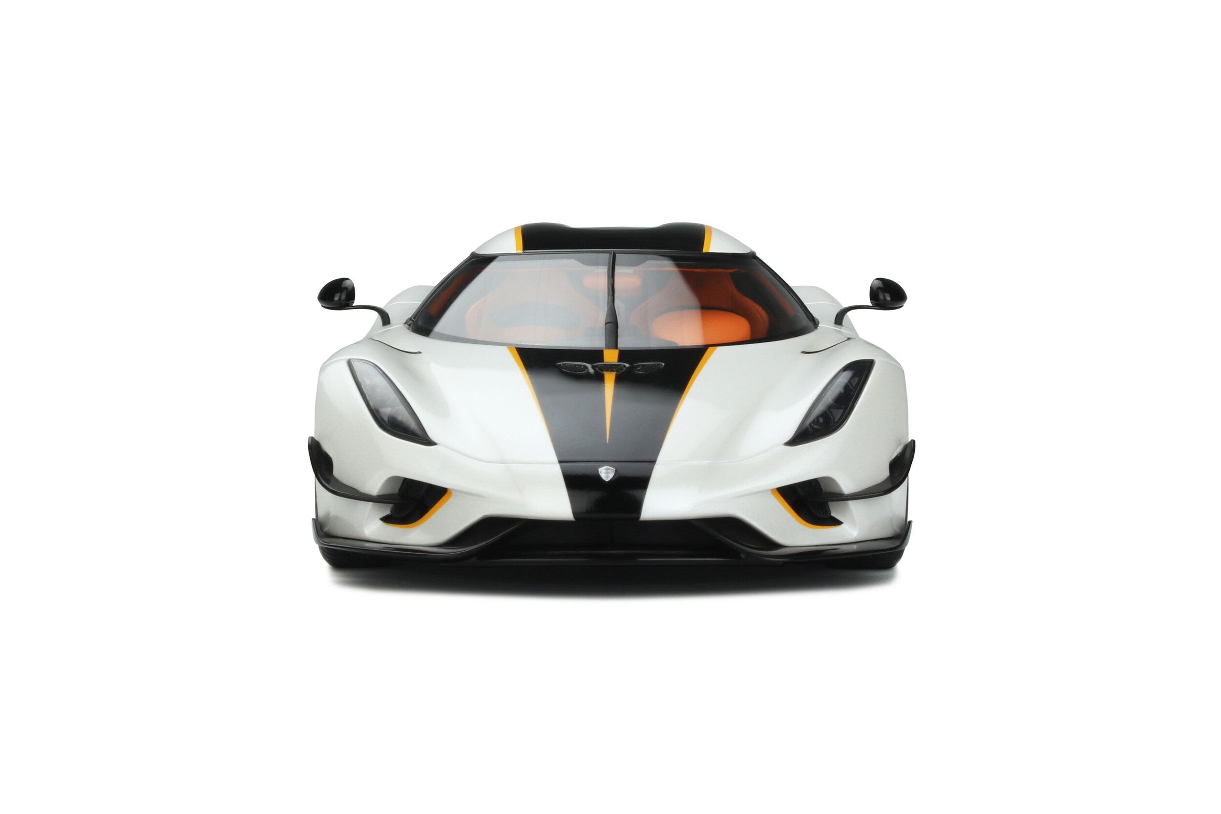 Koenigsegg Regrera Record White 2023 1:18 scale model car - GT Spirit
