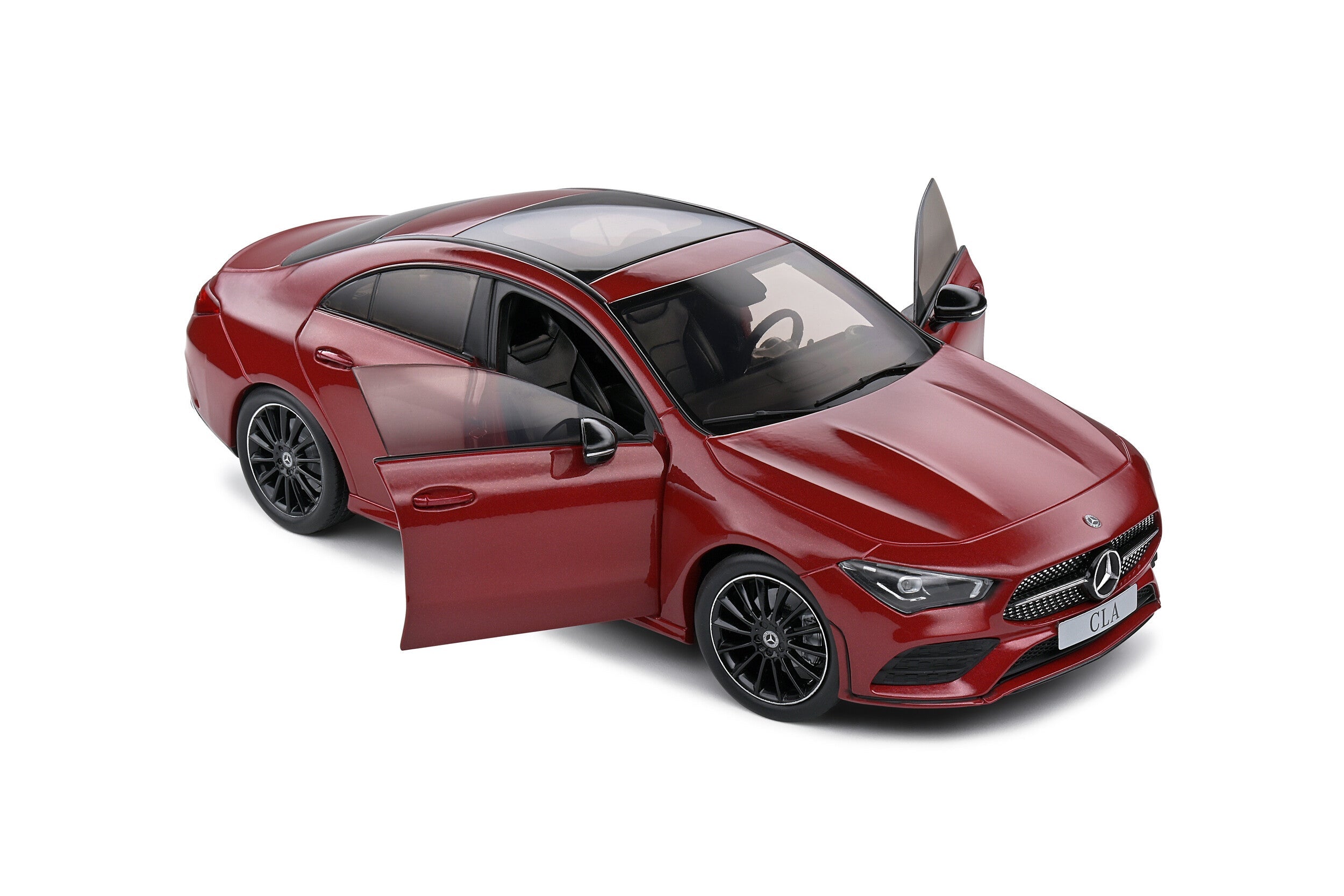 Mercedes Benz CLA C118 Coupe AMG Line - Rouge Patagonie - 2019 1:18 scale model car