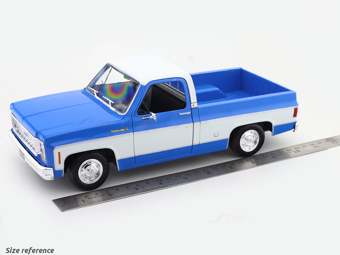 1974 Chevrolet Cheyenne Super C-10 blue 1:18 Maisto licensed diecast scale model collectible