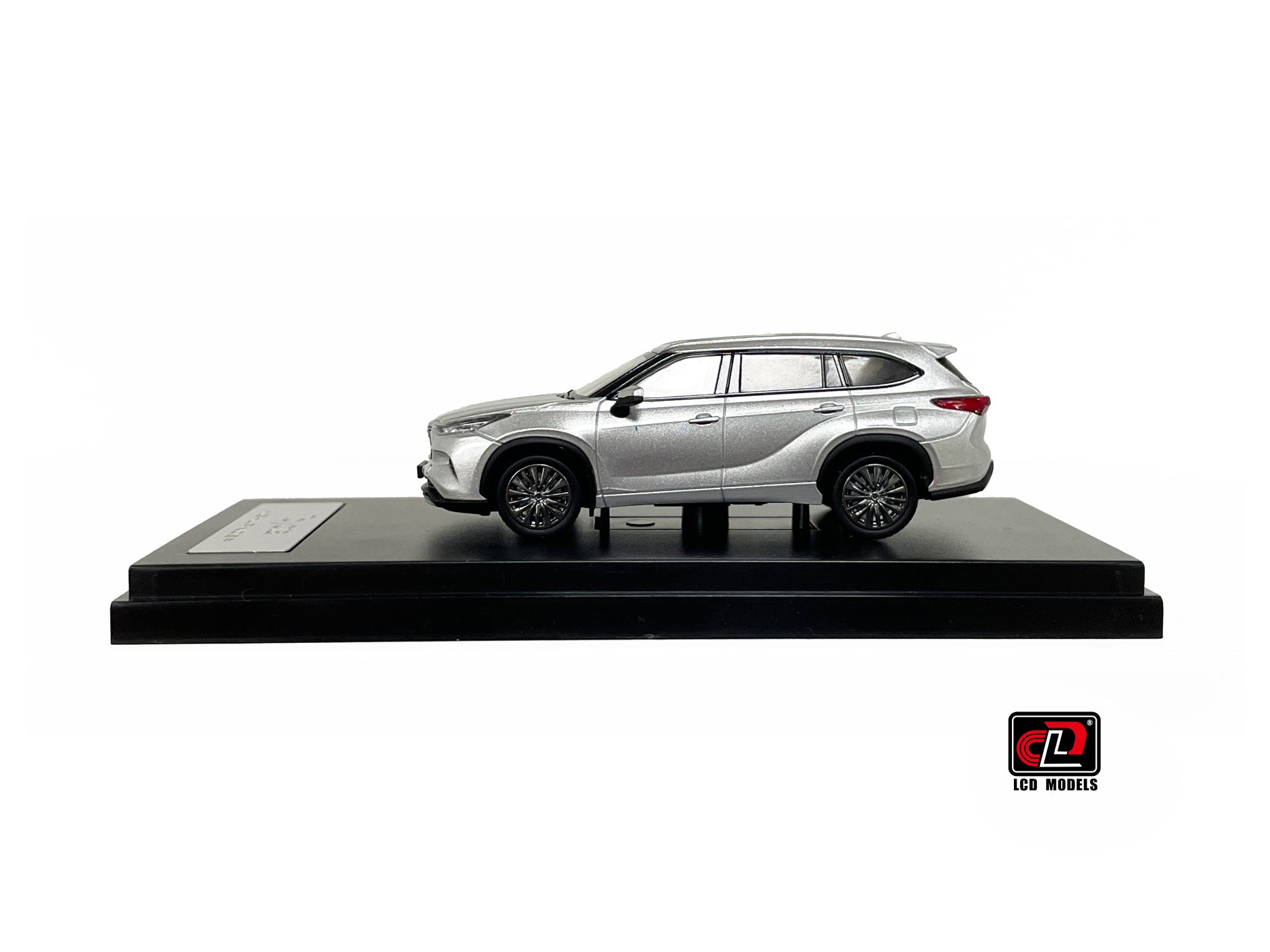Toyota HighLander White 1:64 scale model car - LCD models