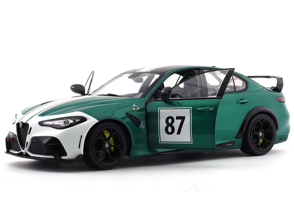 2021 Alfa Romeo Giulia GTA #87 Hommage Nurburgring 1:18 Solido diecast Scale Model collectible