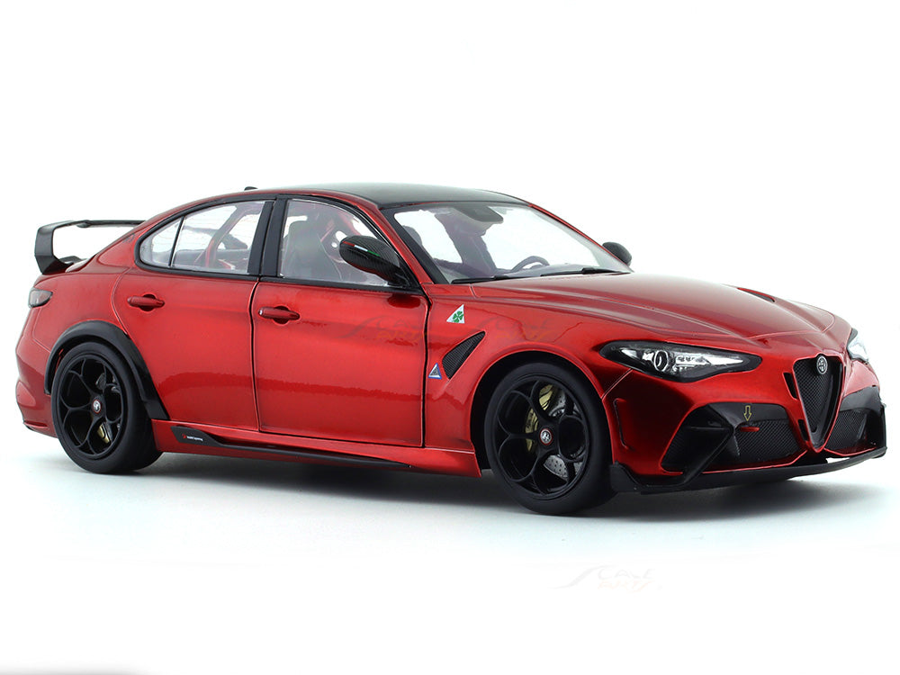 2021 Alfa Romeo Giulia GTA 1:18 diecast Scale Model collectible