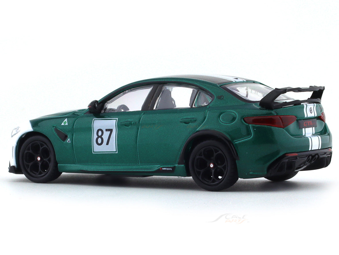 2021 Alfa-Romeo Giulia GTAm 1:43 Bburago scale model car collectible
