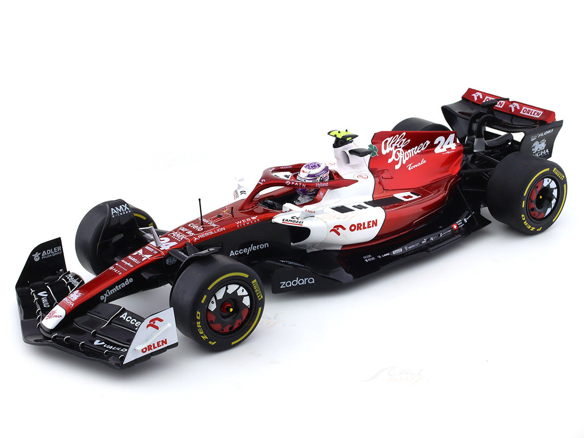 2022 Alfa-Romeo C42 #24 Zhou Guanyu 1:18 diecast scale model car collectible
