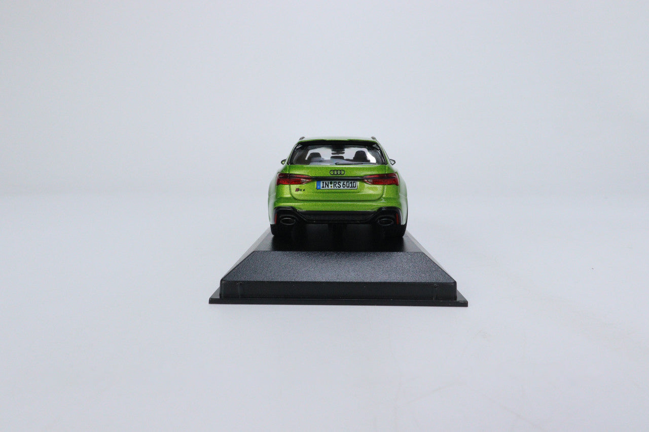 Audi RS6 Avant Java Green 1:43 scale model car - Minichamps