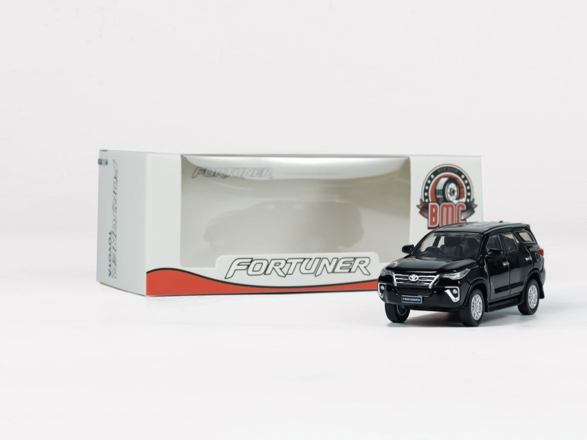 Toyota Fortuner 2018 - Black (RHD) 1:64 scale model car