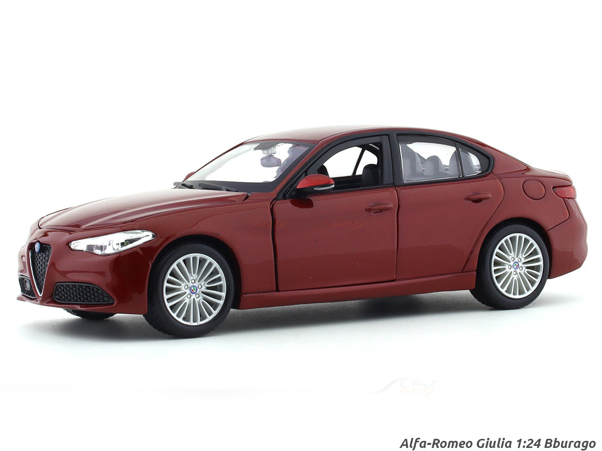 Alfa-Romeo Giulia Red 1:24 Bburago licensed diecast Scale Model car