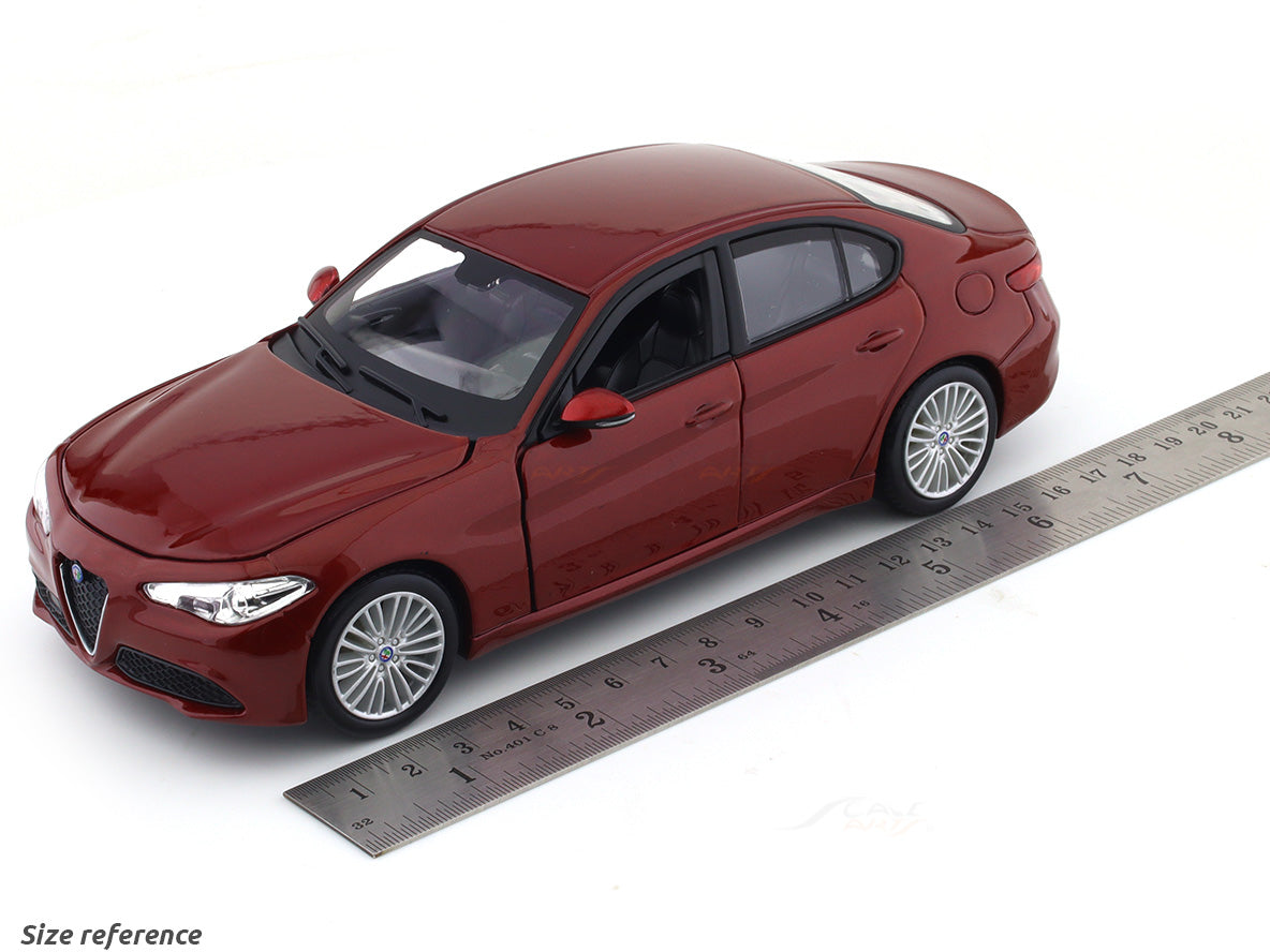 Alfa-Romeo Giulia Red 1:24 Bburago licensed diecast Scale Model car