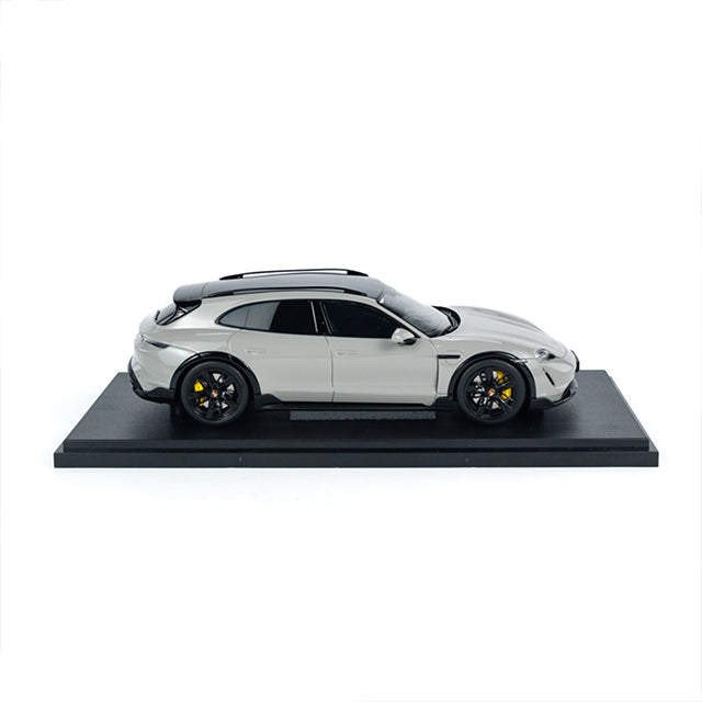 Porsche Taycan Turbo S Cross Turismo 1:18 Resin scale model car - GT Spirit
