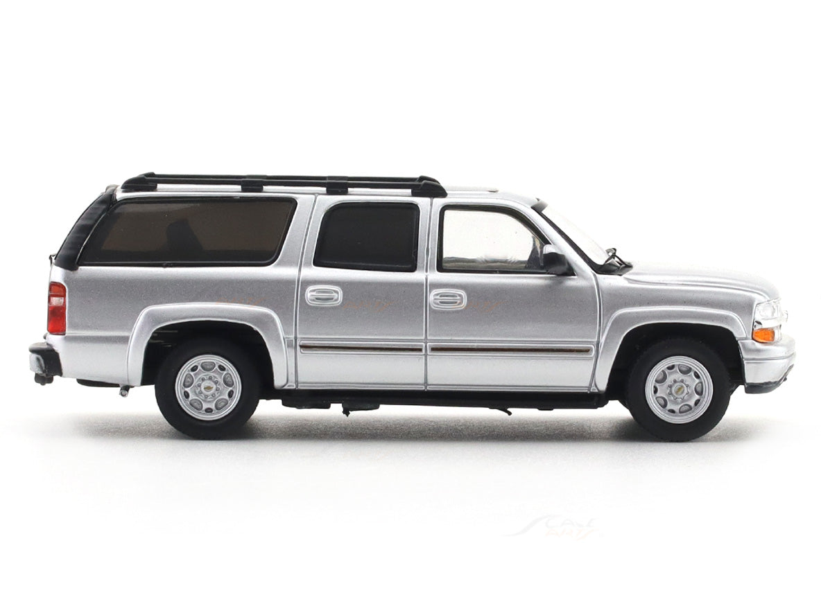 Chevrolet Suburban silver 1:64 MK Miniatures diecast scale model car collectible
