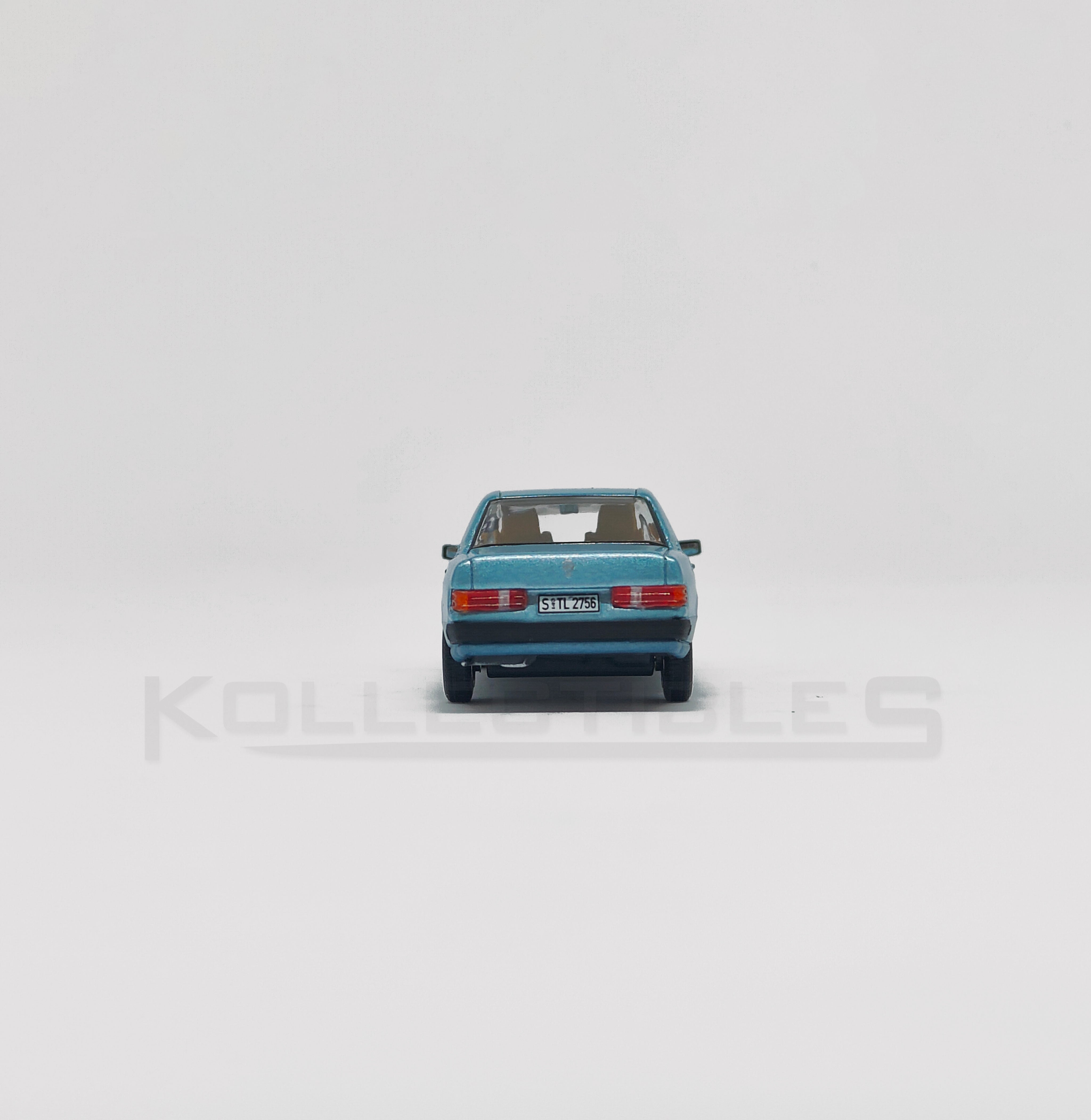 Mercedes Benz 190E Blue 1:64 scale model cars - Xcartoys x Poprace