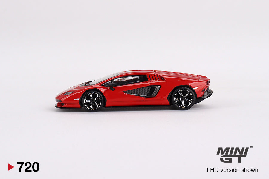 Lamborghini Countach LPI 800-4 Rosso Mars 1:64 Scale model car- Mini GT