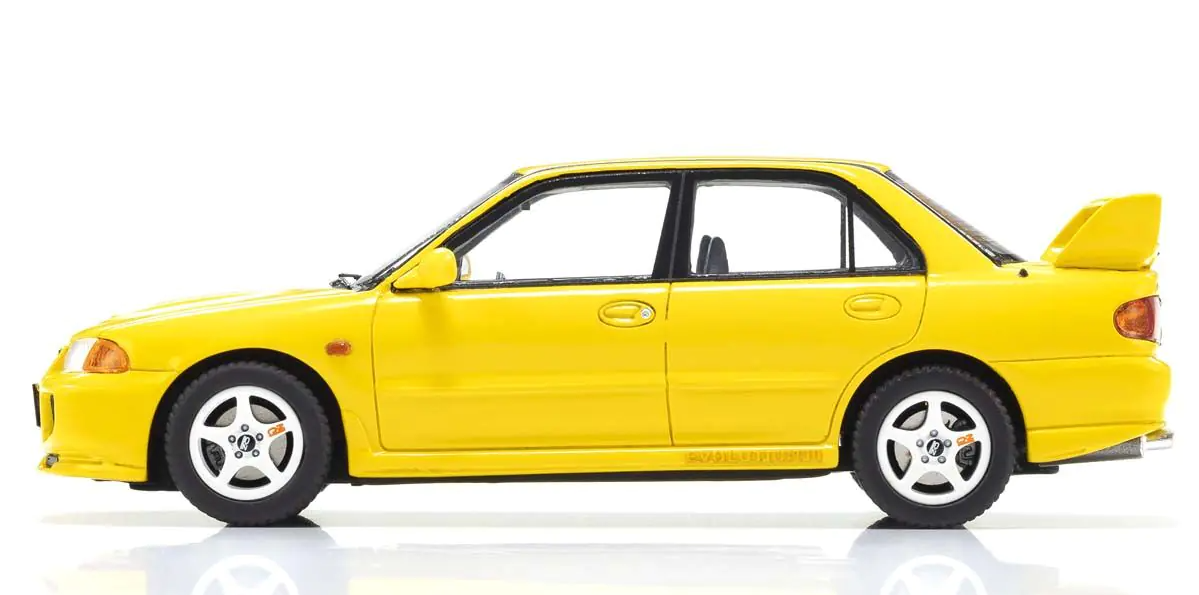 Mitsubishi Lancer Evolution III YELLOW 1:43 scale model car - Kyosho