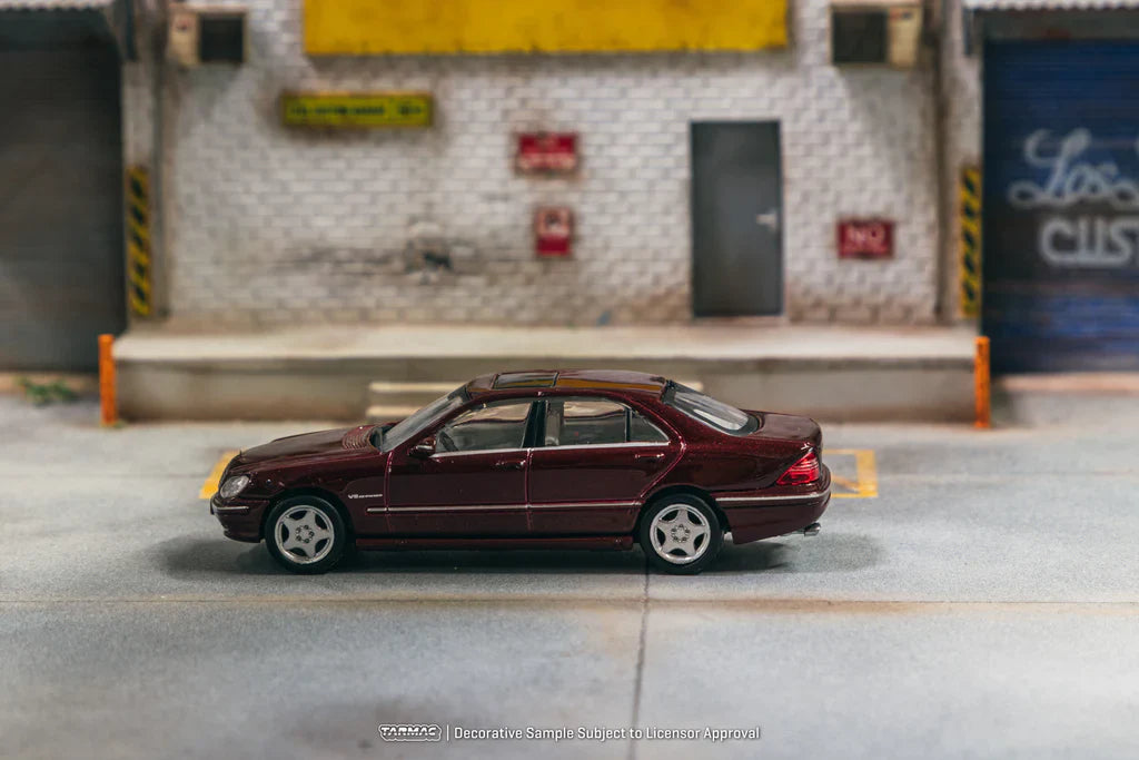 Mercedes-Benz S 55 AMG Bordeaux Red Metallic 1:64 Scale model car - Tarmac works