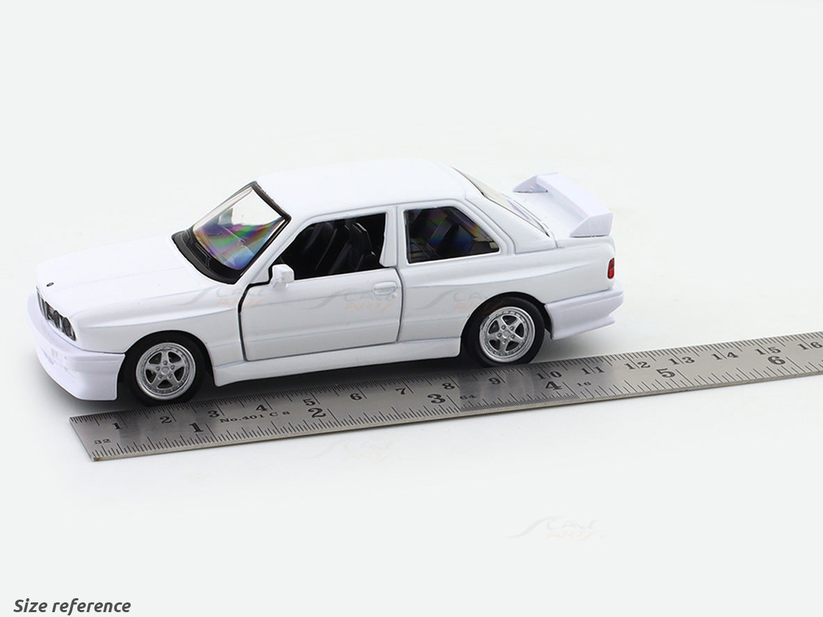 BMW M3 E30 White 1:33-42 RMZ City licensed pull back car scale model
