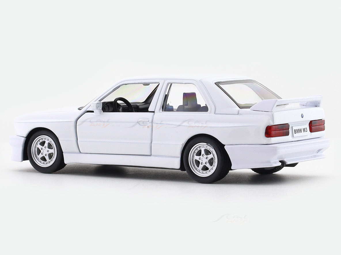 BMW M3 E30 White 1:33-42 RMZ City licensed pull back car scale model