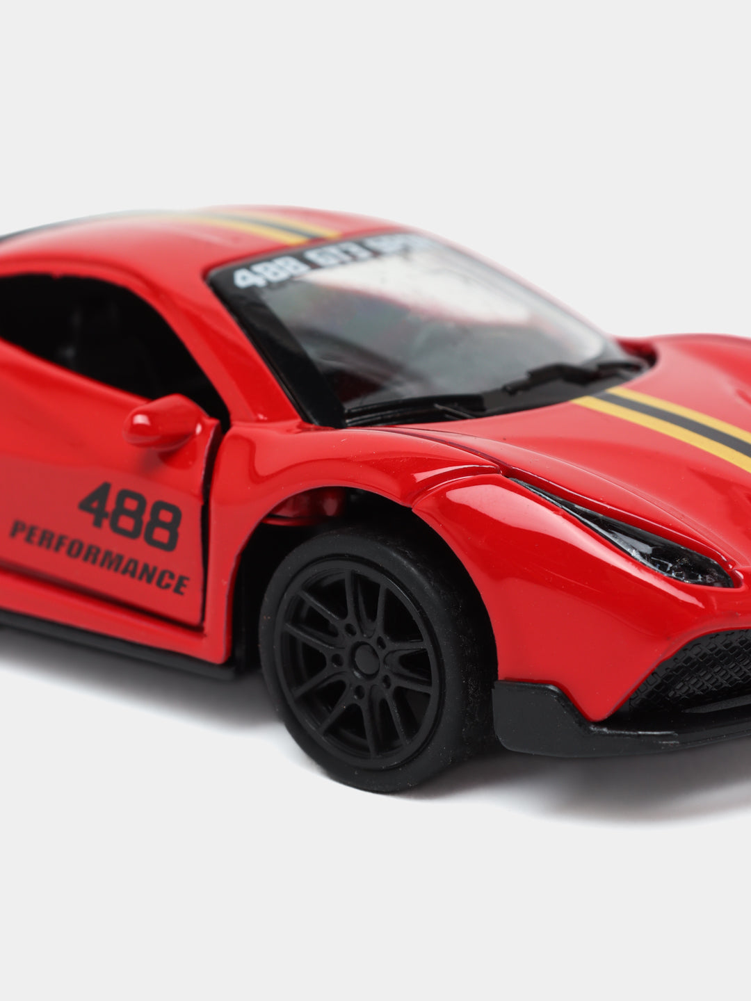 Ferrari 488 GT with Print 1:43 Diecast Car