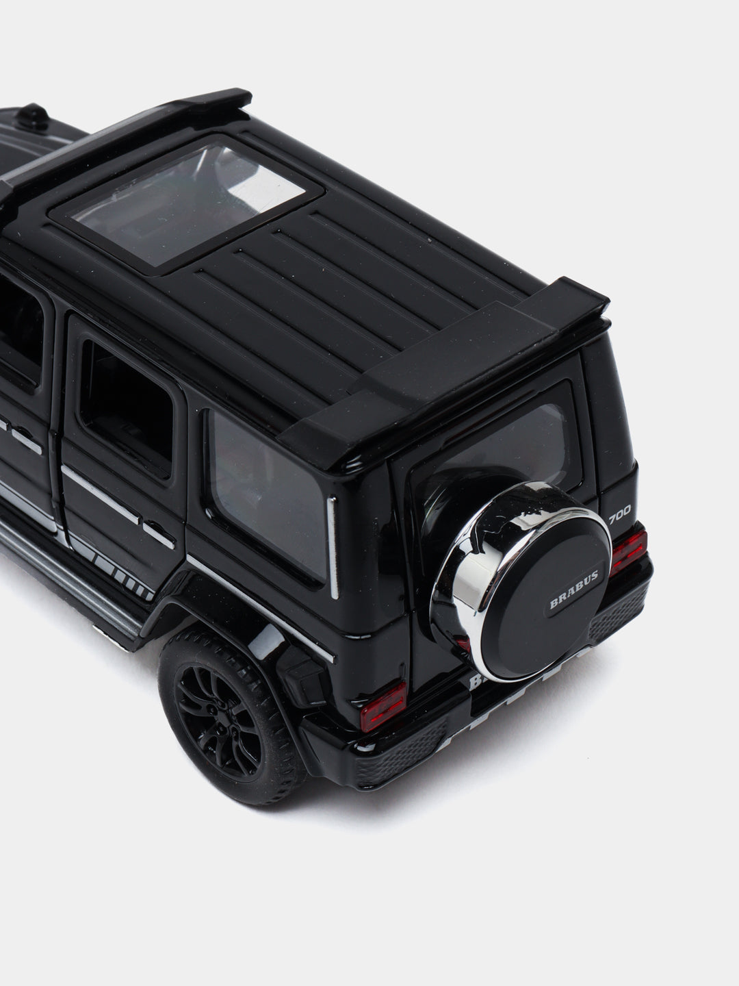 Mercedes-Benz Brabus 700, 1:32 Scale Diecast Model