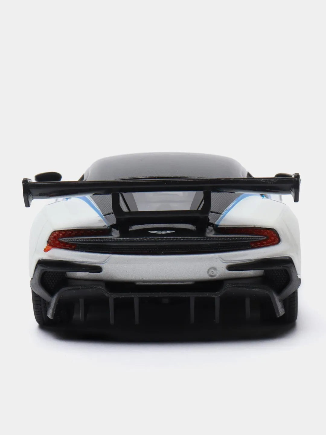 Aston Martin Vulcan KT5407 1:38 Scale Model