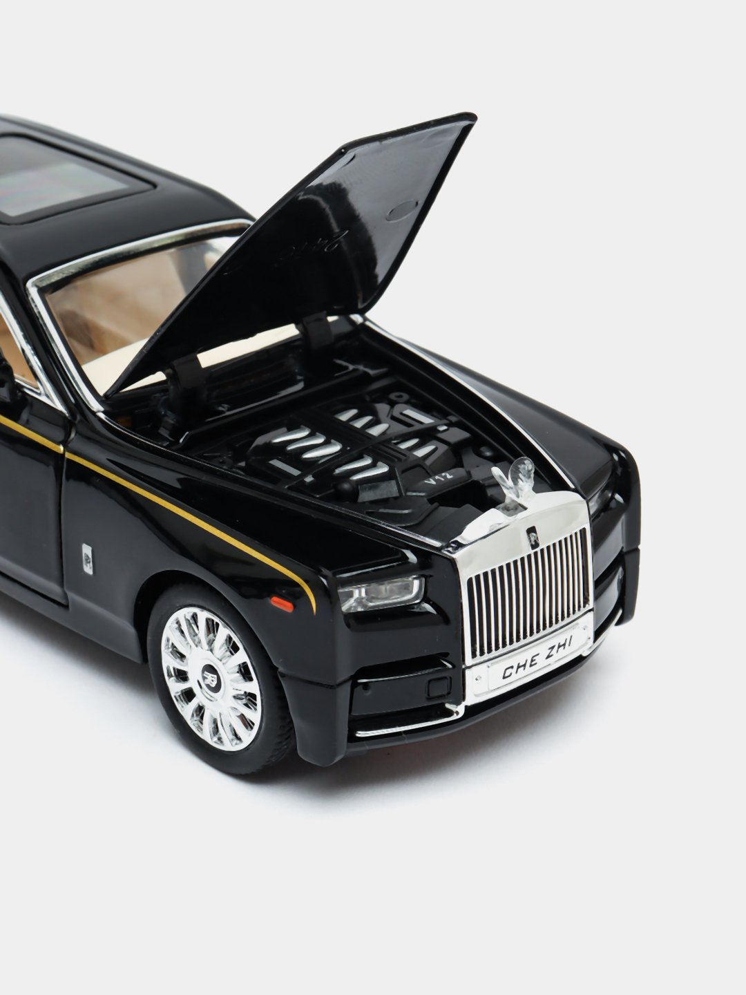 Rolls Royce Phantom 1:32 Scale Metal Diecast Car Black