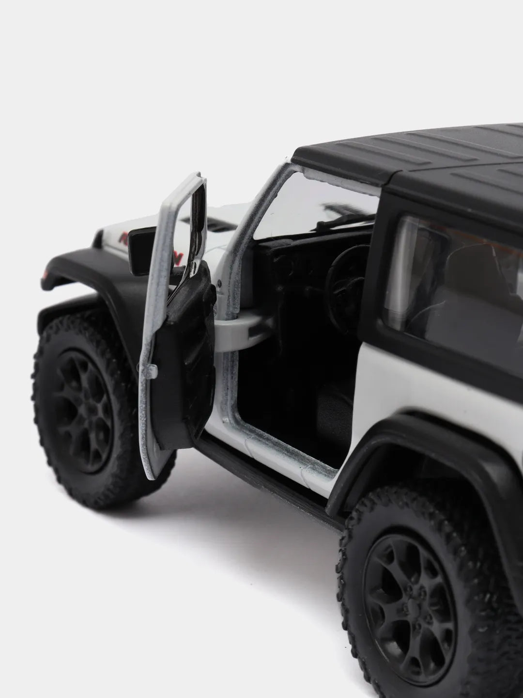 2018 Jeep Wrangler Rubicon 4x4 with Top KT5412DK 1:34 Scale Model