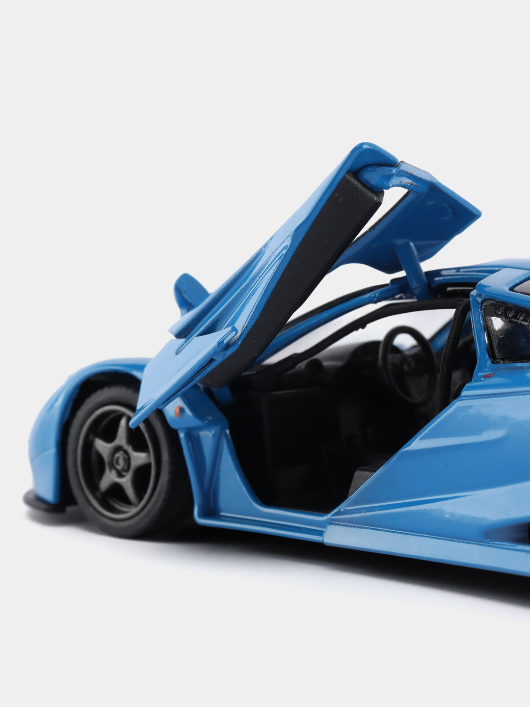 Metal inertial car 1995 McLaren F1 GTR KT5411D 1:34 Scale Model