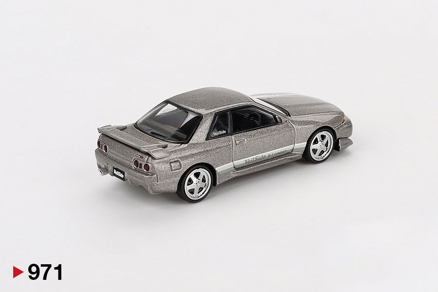 Nissan Skyline GT-R (R32) Veilside Combat C-I Veilside Combat Grey 1:64 scale model car - Mini GT