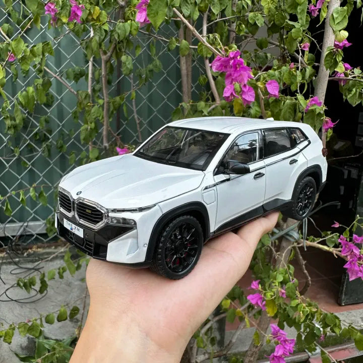 BMW XM Metal Diecast Car