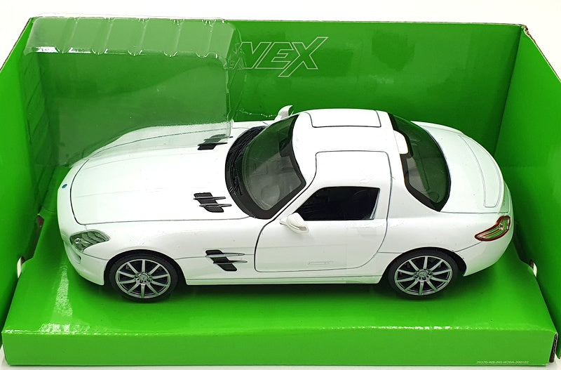 Mercedes Benz SLS AMG White Licensed Welly 1:24 Diecast Scale Model