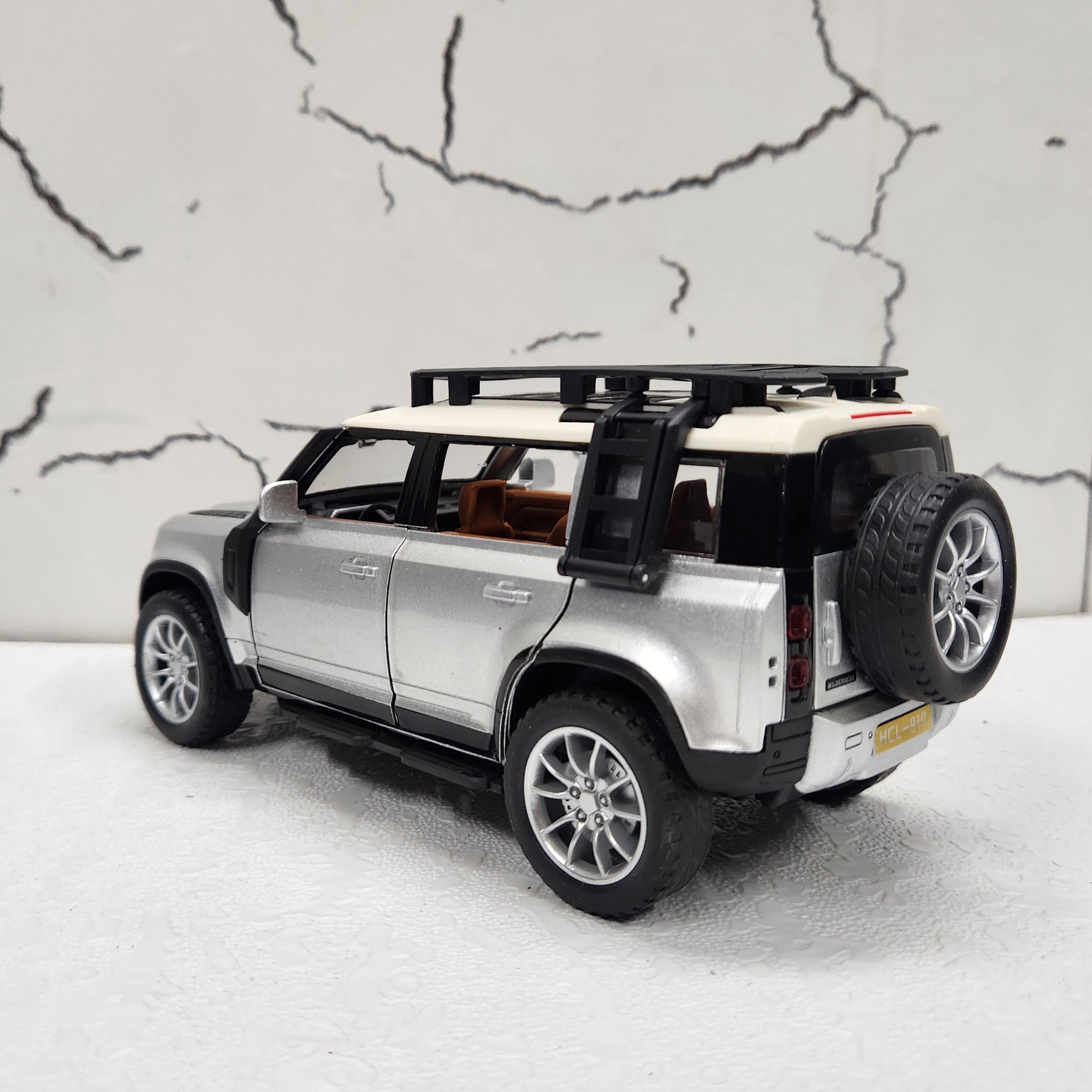 Defender Metal Diecast Car