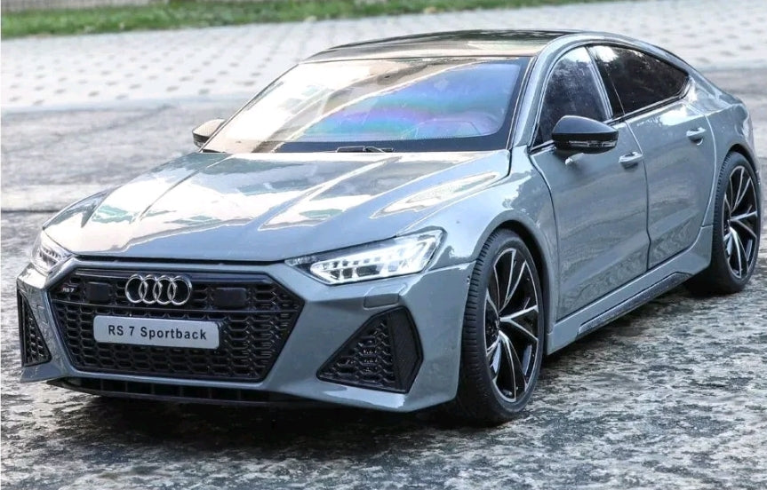 Audi RS7 Sportback with Key Remote Metal Diecast Car 1:18 (28x11 cm)