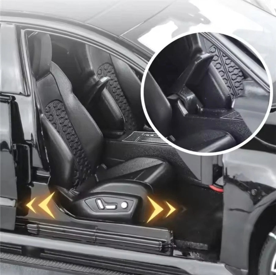 Audi RS7 Sportback with Key Remote Metal Diecast Car 1:18 (28x11 cm)