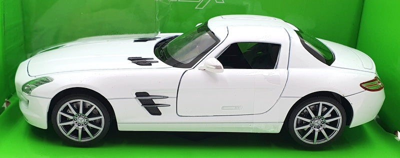 Mercedes Benz SLS AMG White Licensed Welly 1:24 Diecast Scale Model