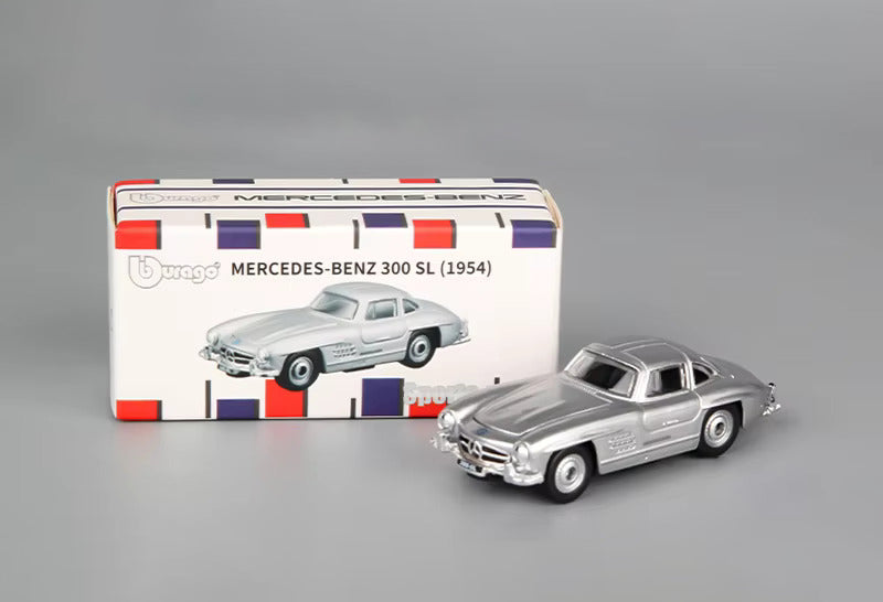Mercedes Benz 300SL Silver 1:64 scale model car - Bburago