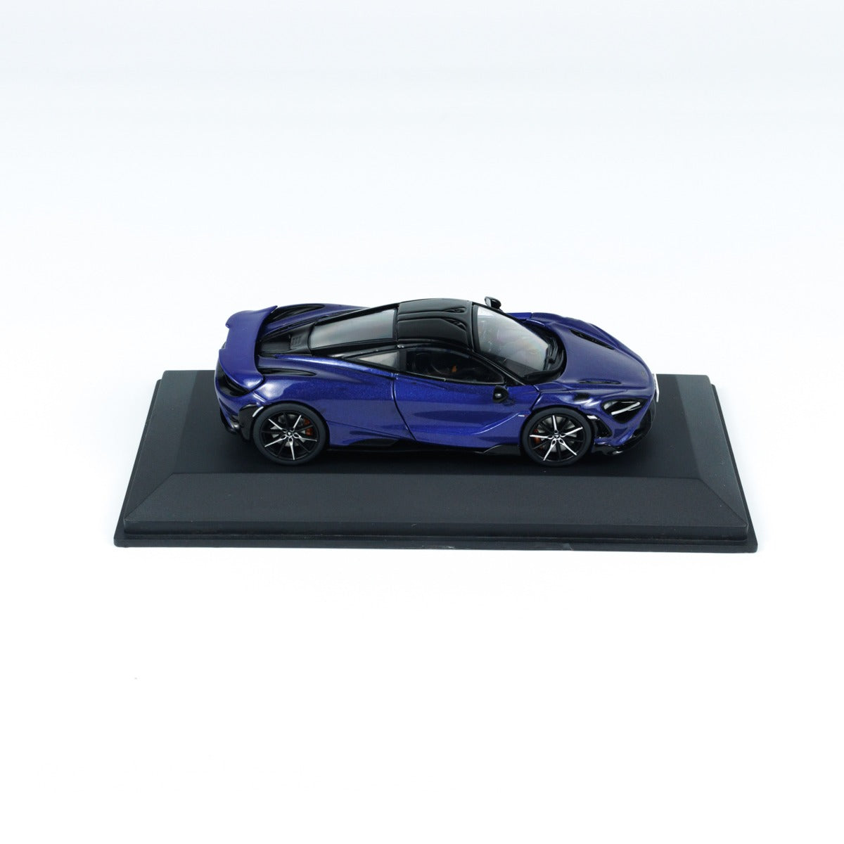 Mclaren 765 LT Purple 2020 1:43 scale model car
